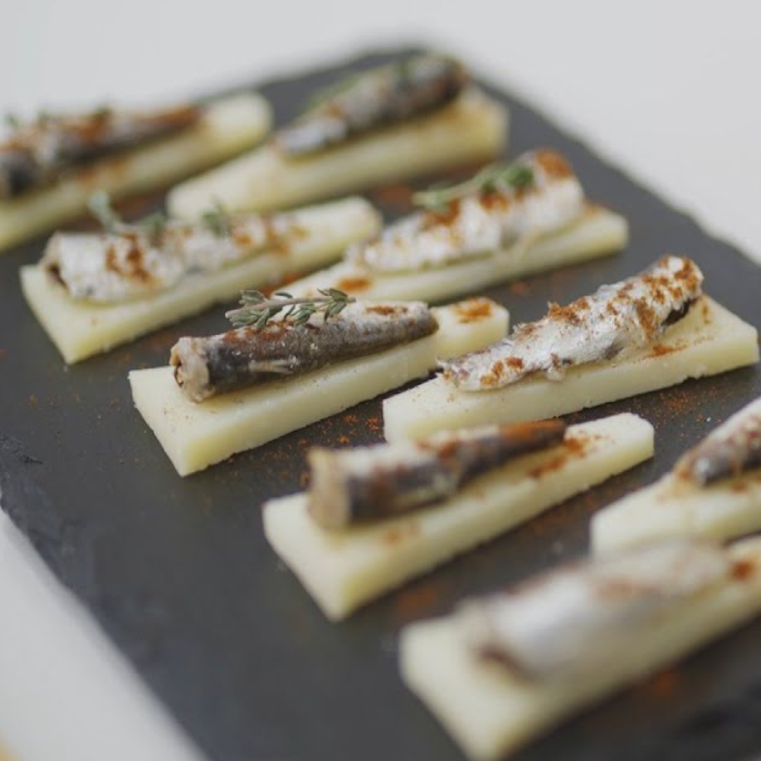 Sardines with Manchego Cheese  | Sardinas con Queso Manchego