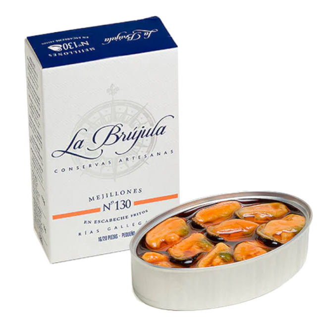 Mussels in Pickle Sauce La Brujula 16-20 pcs - 110g Tin | Mejillones en Escabeche Brujula 16-20 pcs - 110g Tin