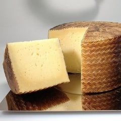 Zamorano Cheese Viejo Plateria P.D.O  Approx. 420g  | Queso Zamorano Viejo Plateria D.O.P.  Aprox. 420g
