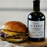 Delicious smash burger with the taste of our spectacular Smoked Olive Oil Finca La Barca!